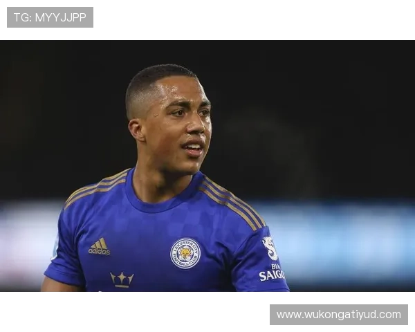 内维斯欧冠最年轻队长纪录解析