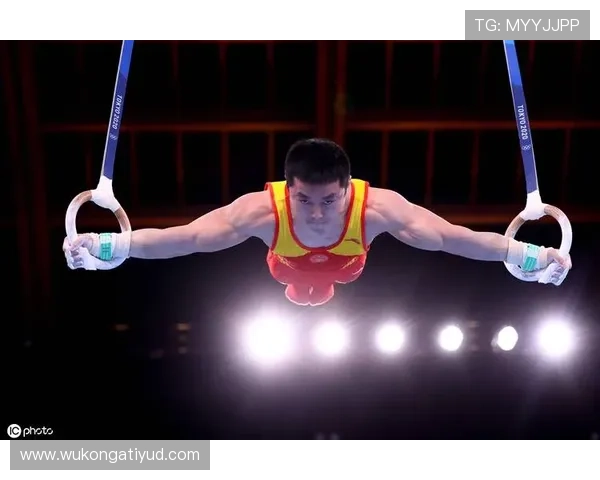 刘洋今天又不是打比赛，居然在饭桌上把碗拍桌子了？这脾气真是明星级别的狠！