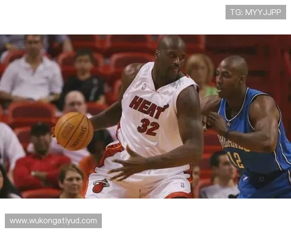 奥尼尔篮下强攻效率远超德怀特，主导内线攻防提升球队战斗力