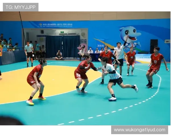 手球判罚核心：何为故意触球与身体自然接触