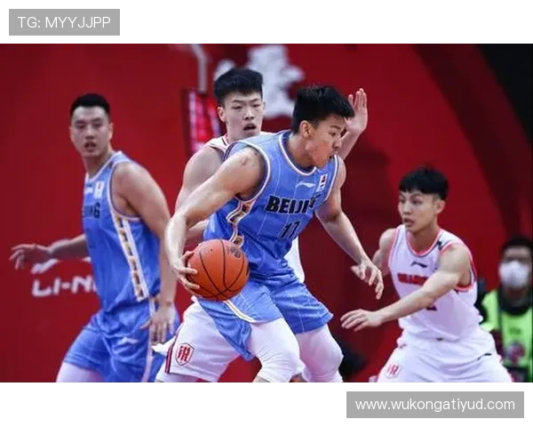 摩西·马龙高效内线篮板率提升球队防守强度