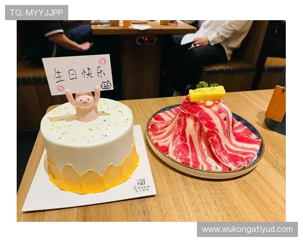 谌龙家的冰箱里只放蛋白粉和冰水,连老婆买的蛋糕都不敢拆 谌龙家的冰箱里只放蛋白粉和冰水,连老婆买的蛋糕都不敢拆